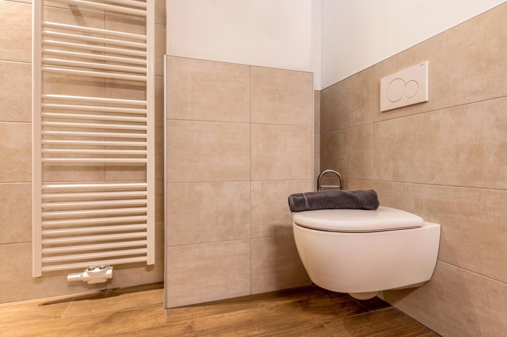Reiterhof Apt Gaia San Genesio Atesino Εξωτερικό φωτογραφία